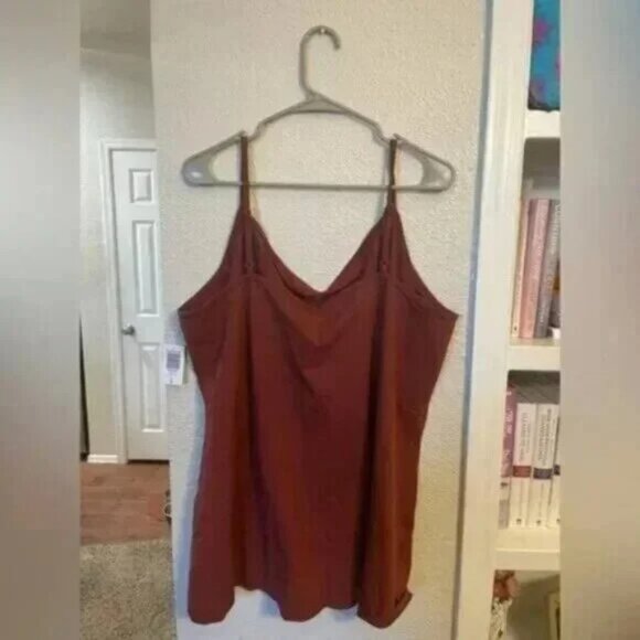 NWT TORRID Foxy Cami - Picture 3 of 10